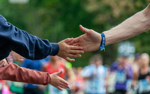 High five from Chrome web store to be run with OffiDocs Chromium online High five from Chrome web store to be run with OffiDocs Chromium online