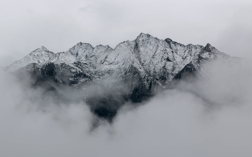 Majestic mountains covered with white snow and clouds from Chrome web store to be run with OffiDocs Chromium online Majestic mountains covered with white snow and clouds from Chrome web store to be run with OffiDocs Chromium online