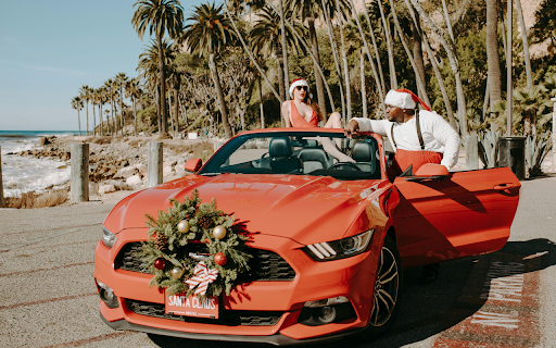 Red Mustang with a Christmas Wreath from Chrome web store to be run with OffiDocs Chromium online Red Mustang with a Christmas Wreath from Chrome web store to be run with OffiDocs Chromium online